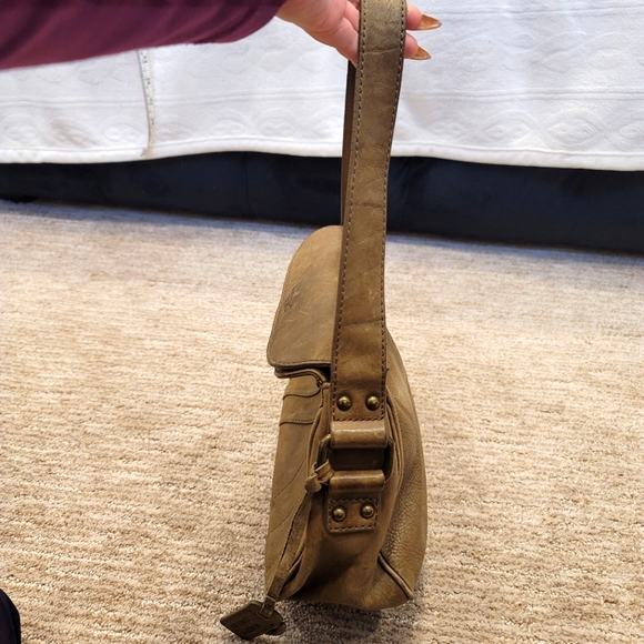 Ecco Shoulder Bag - Picture 7 of 16